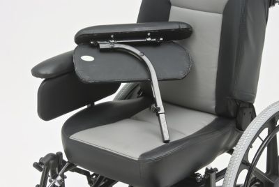Кресла-коляски для инвалидов FS204BJQ арт. AR12274